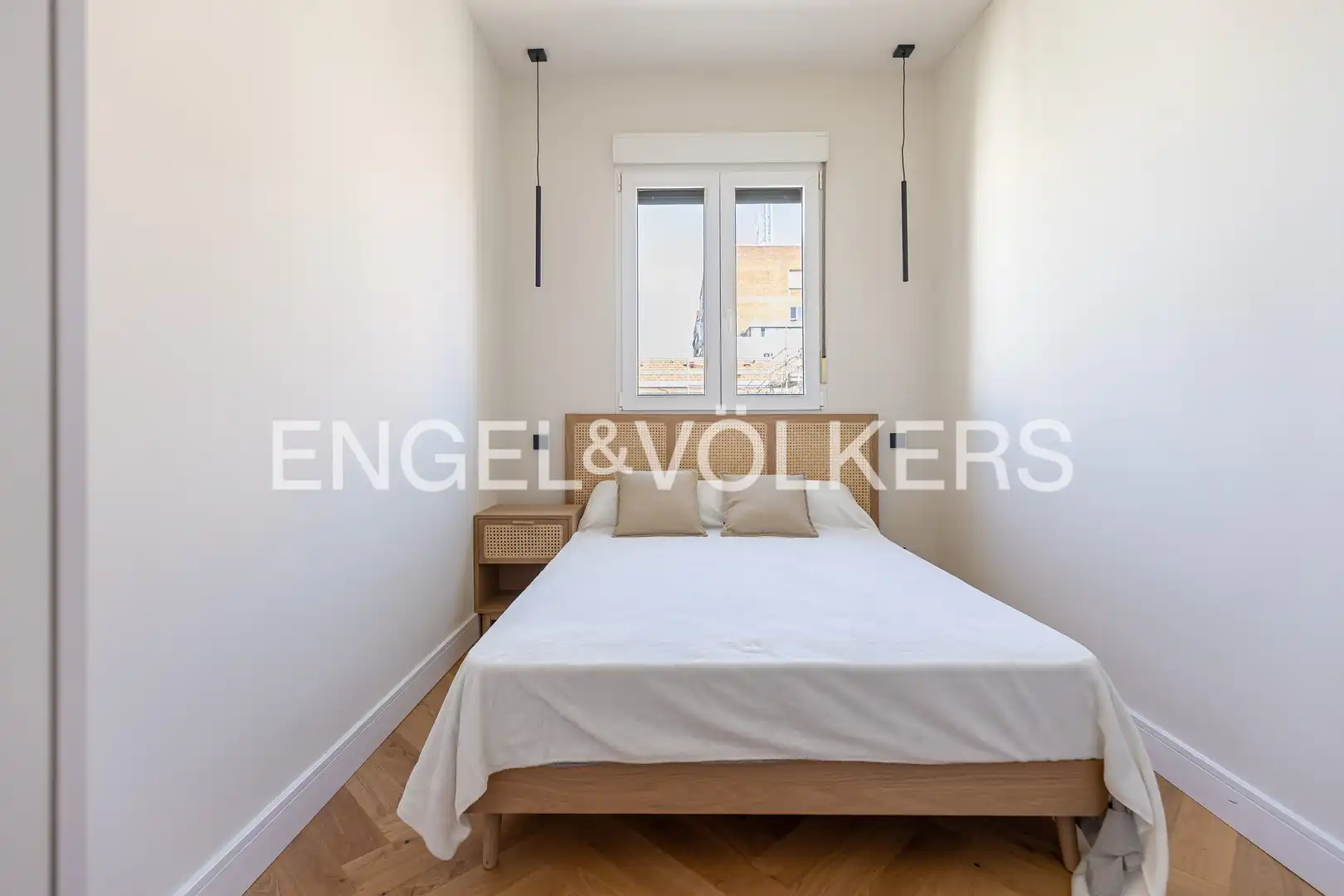 Bedroom of Attic for sale in Madrid  with Air Conditioner, Heating and Terrace