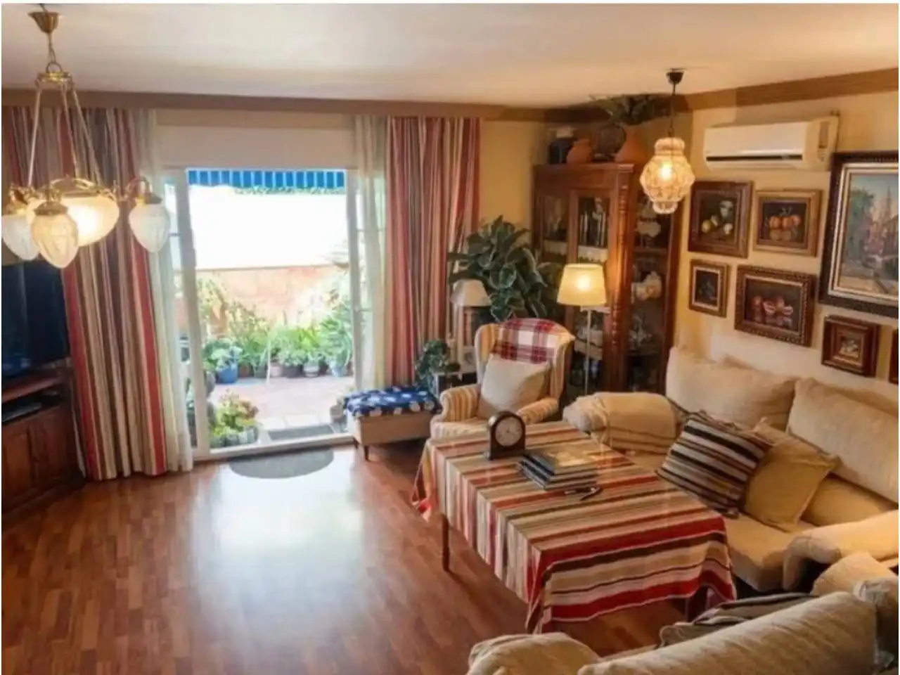 Casa adosada en venta en Camino de Antequera