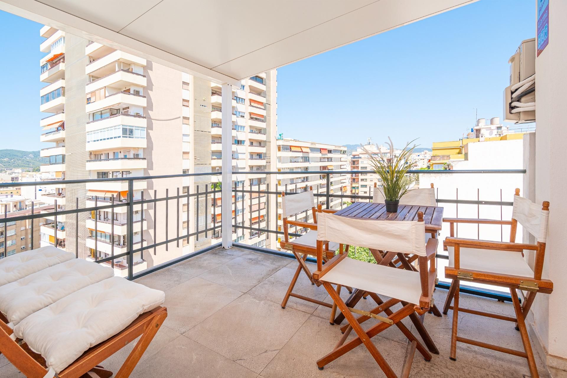 Terrassa de Àtic de lloguer en  Palma de Mallorca amb Aire condicionat, Calefacció i Parquet