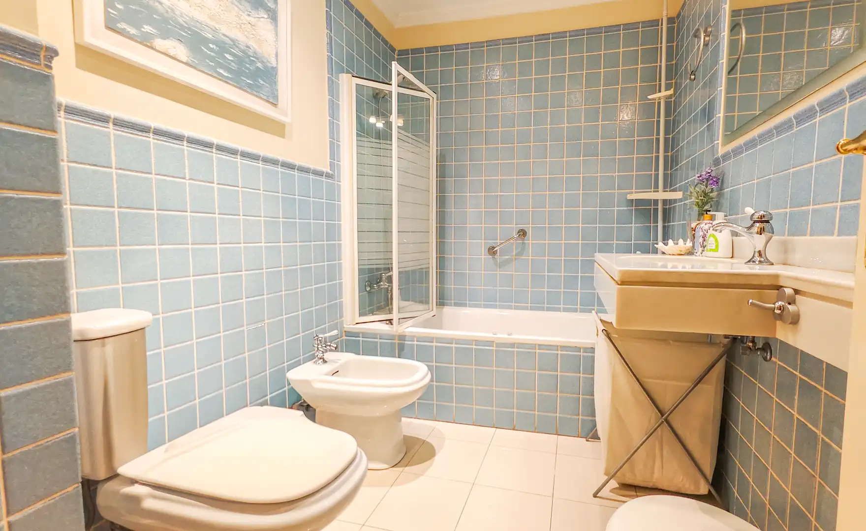 Baño de Piso en venta en Madrid con Aire acondicionado, Calefacción y Jardín privado