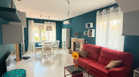 Foto 3 de Casa o xalet en venda a Calle de Los Sauces, Pioz, Guadalajara