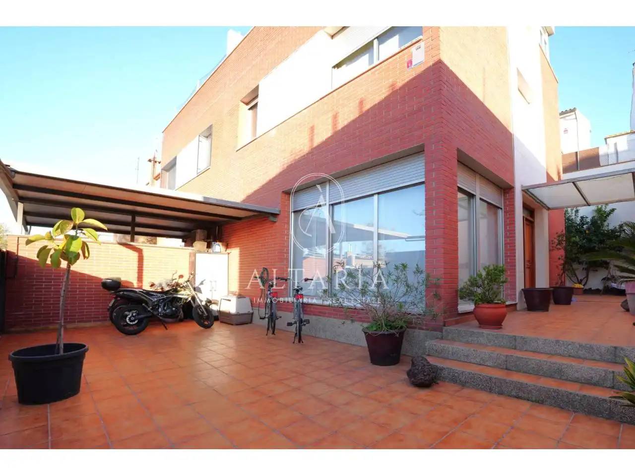 Vista exterior de Casa o chalet en venta en Malgrat de Mar con Jardín privado, Terraza y Alarma