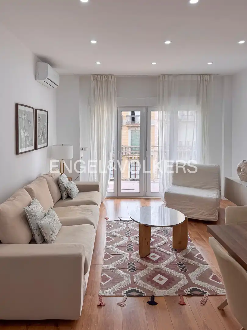 Wohnzimmer von Wohnung zur Miete in Barcelona mit Klimaanlage, Heizung und Möbliert