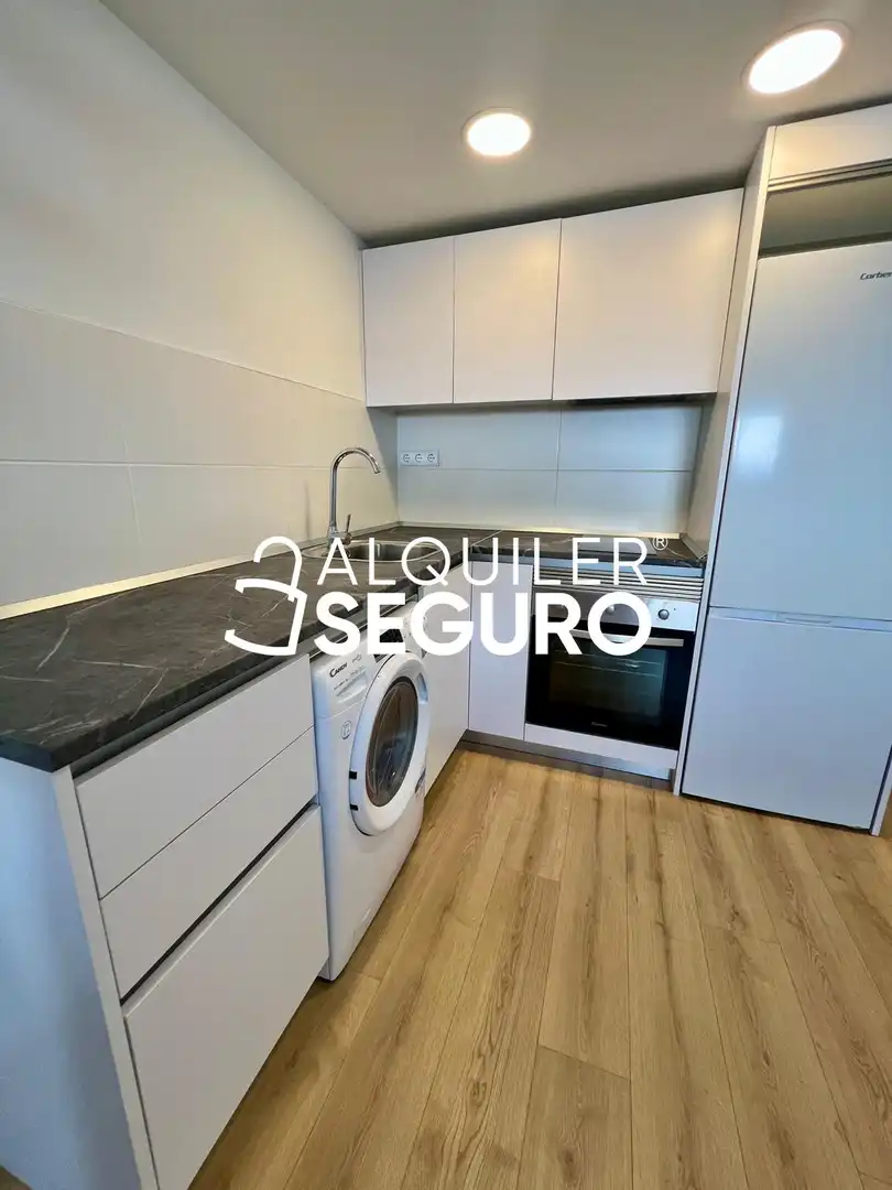 Kitchen of Lofts for rent in San Sebastián de los Reyes  with Air Conditioner, Heating and Terrace