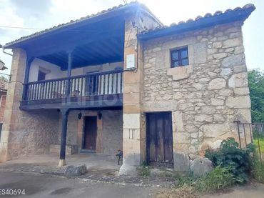 Villa à vendre à Cabrales