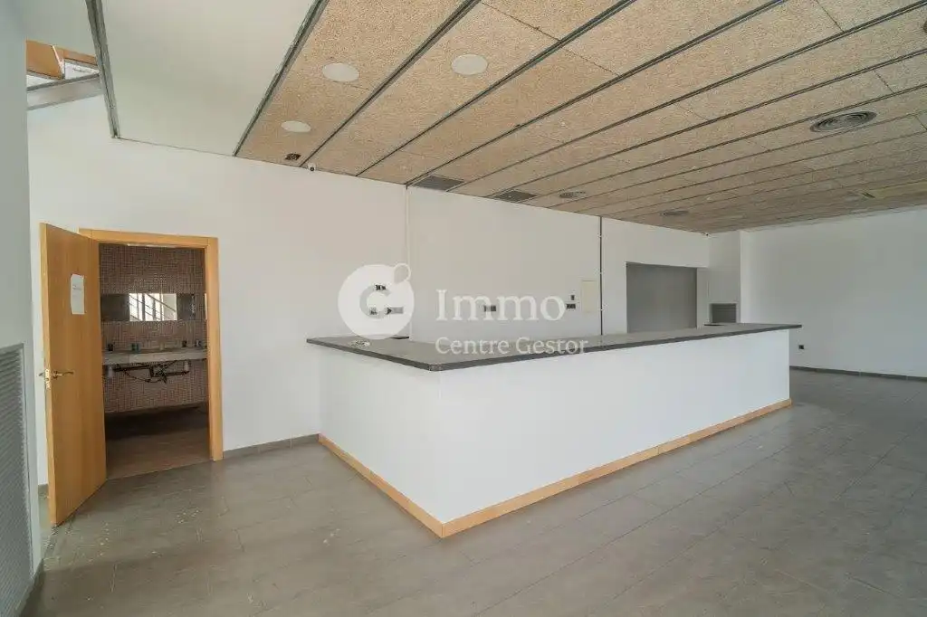Local comercial de lloguer a Avinguda de la Canaleta 9, imagen 5