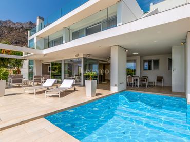Villa con balcone in vendita a Altea la Vella