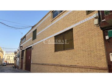 Nave industrial en venta en Calle Teodosio