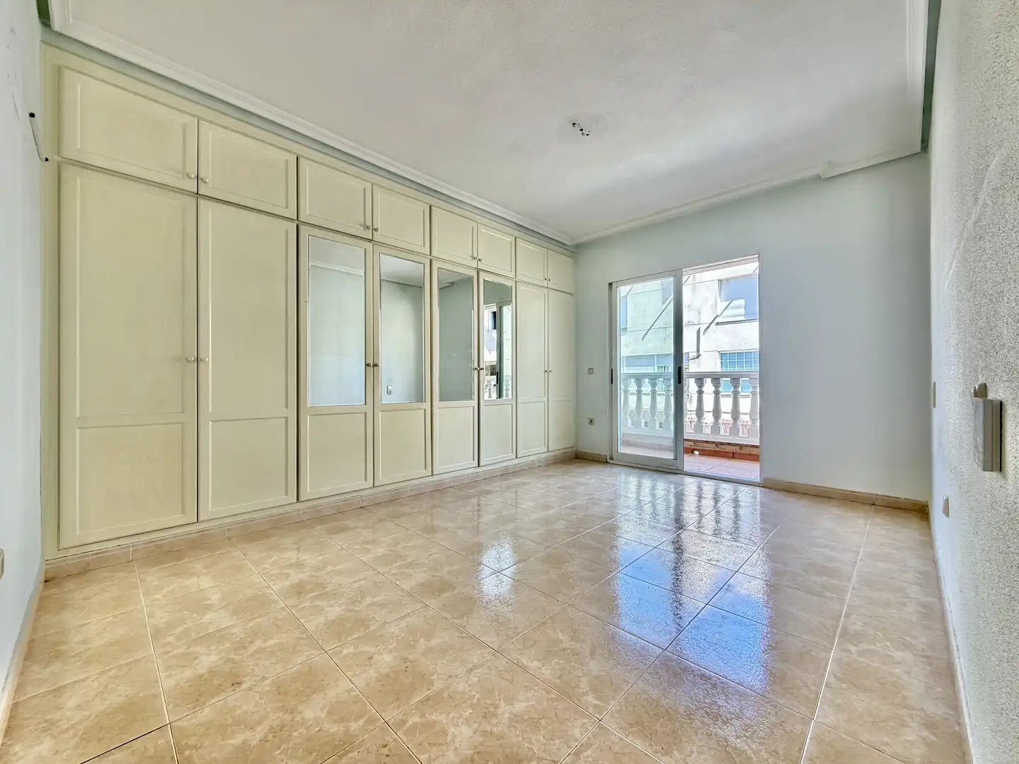 Dormitori de Casa o xalet en venda en Murcia amb Aire condicionat i Terrassa