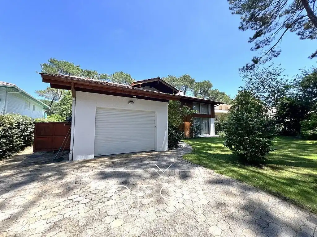 Vista exterior de Casa o chalet en venta en Bayonne con Jardín privado, Terraza y Trastero