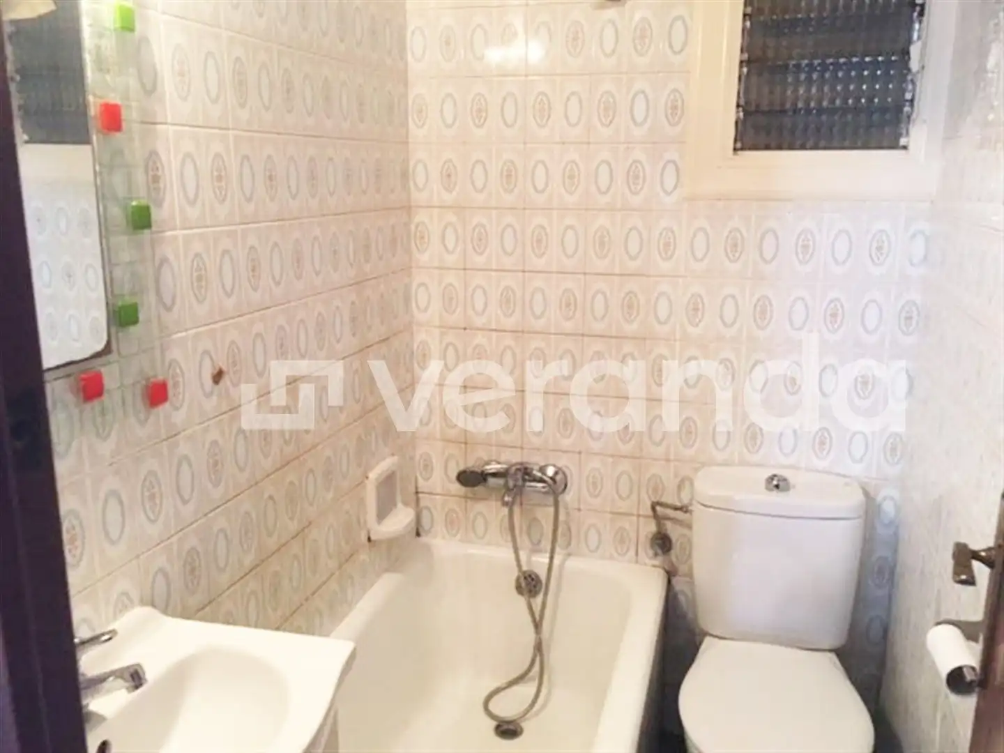Baño de Piso en venta en Ripollet con Calefacción