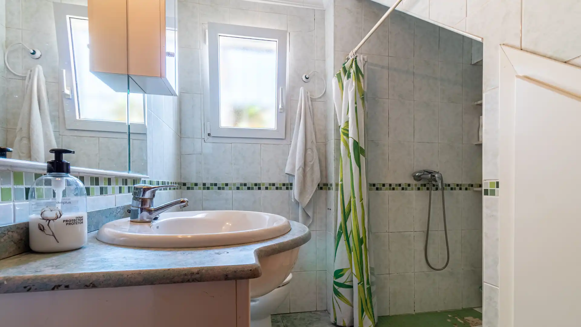 Bathroom of Country homes for sale in Dénia  with Air Conditioner, Heating and Private garden