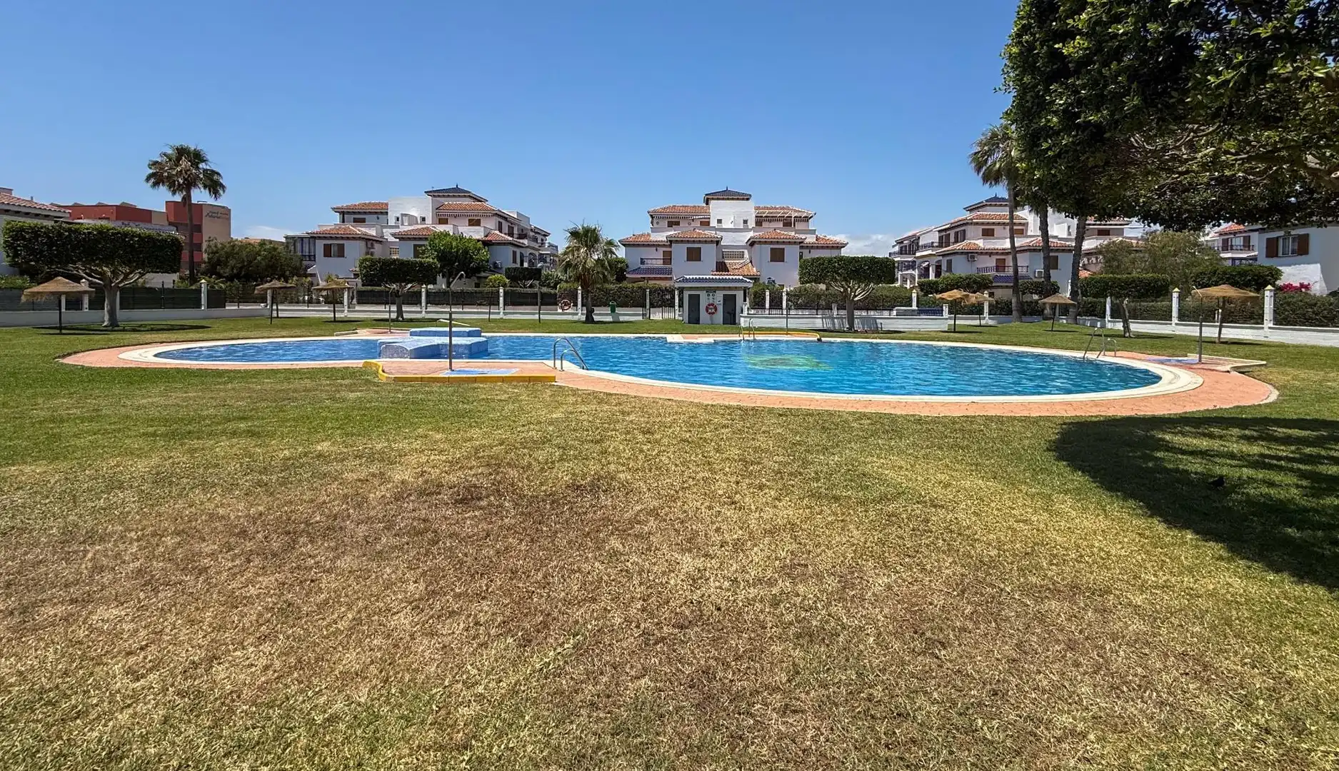 Jardí de Planta baixa en venda en Vera amb Moblat i Piscina comunitària