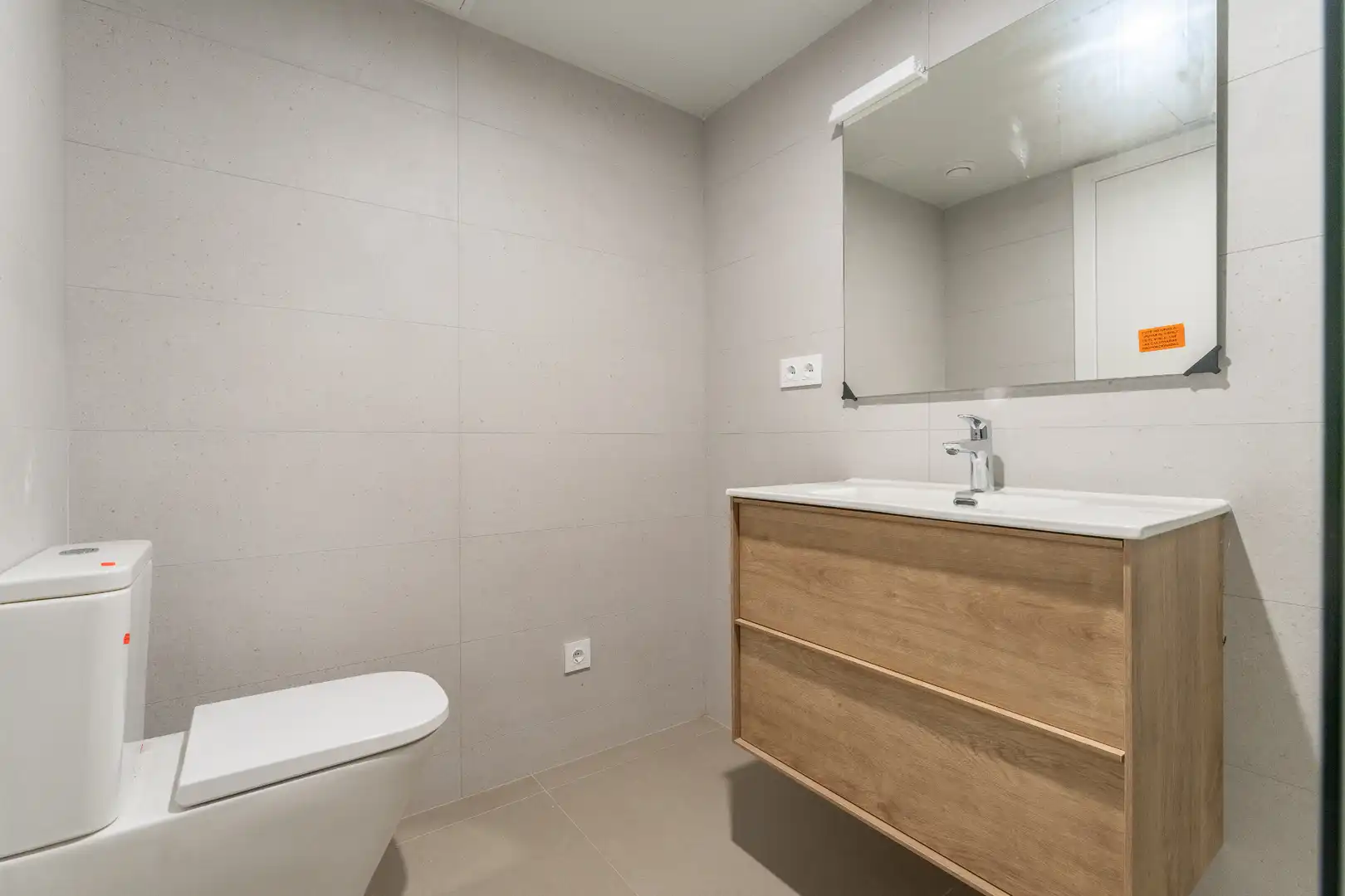 Baño de Casa adosada en venta en Cambrils con Jardín privado, Piscina y Domótica