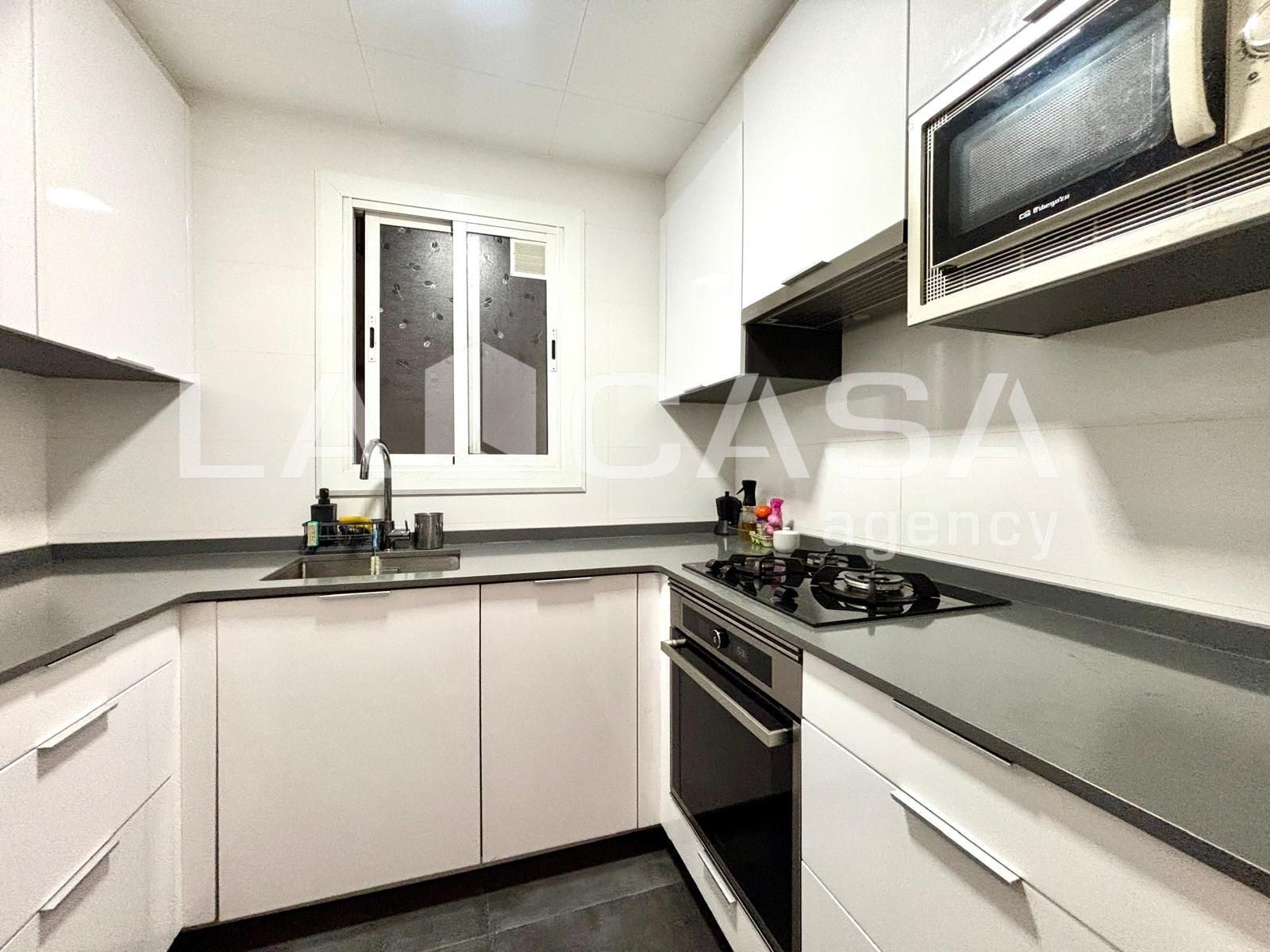 Kitchen of Flat for sale in  Barcelona Capital  with Terrace and Storage room