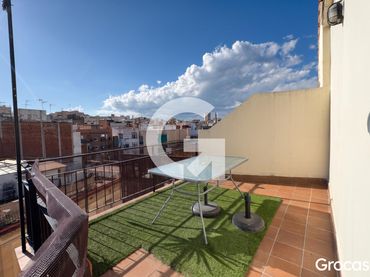 Àtic amb balcó en venda a Collblanc - La Torrassa