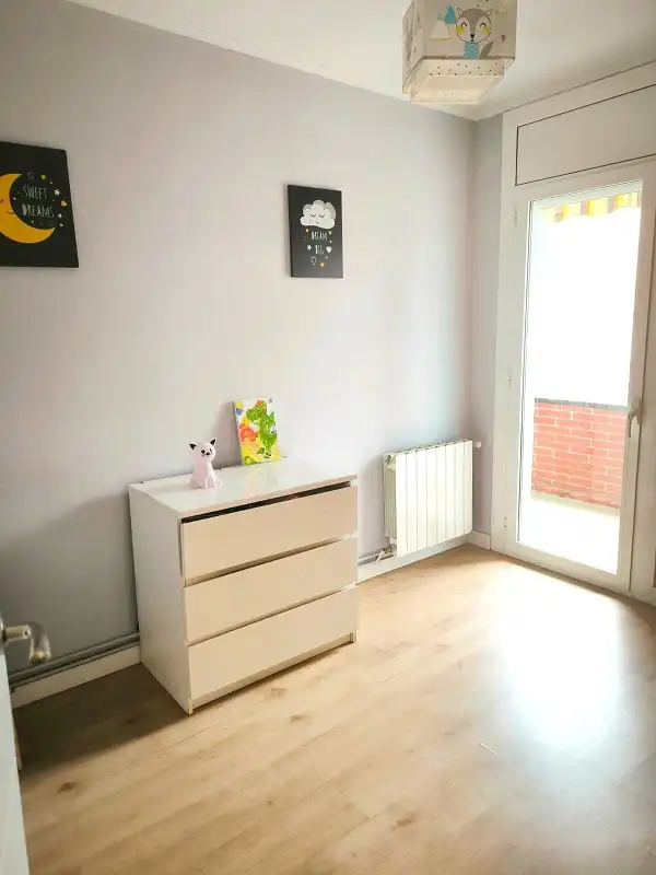 Habitación de Piso en venta en Vilanova del Camí con Calefacción, Parquet y Horno