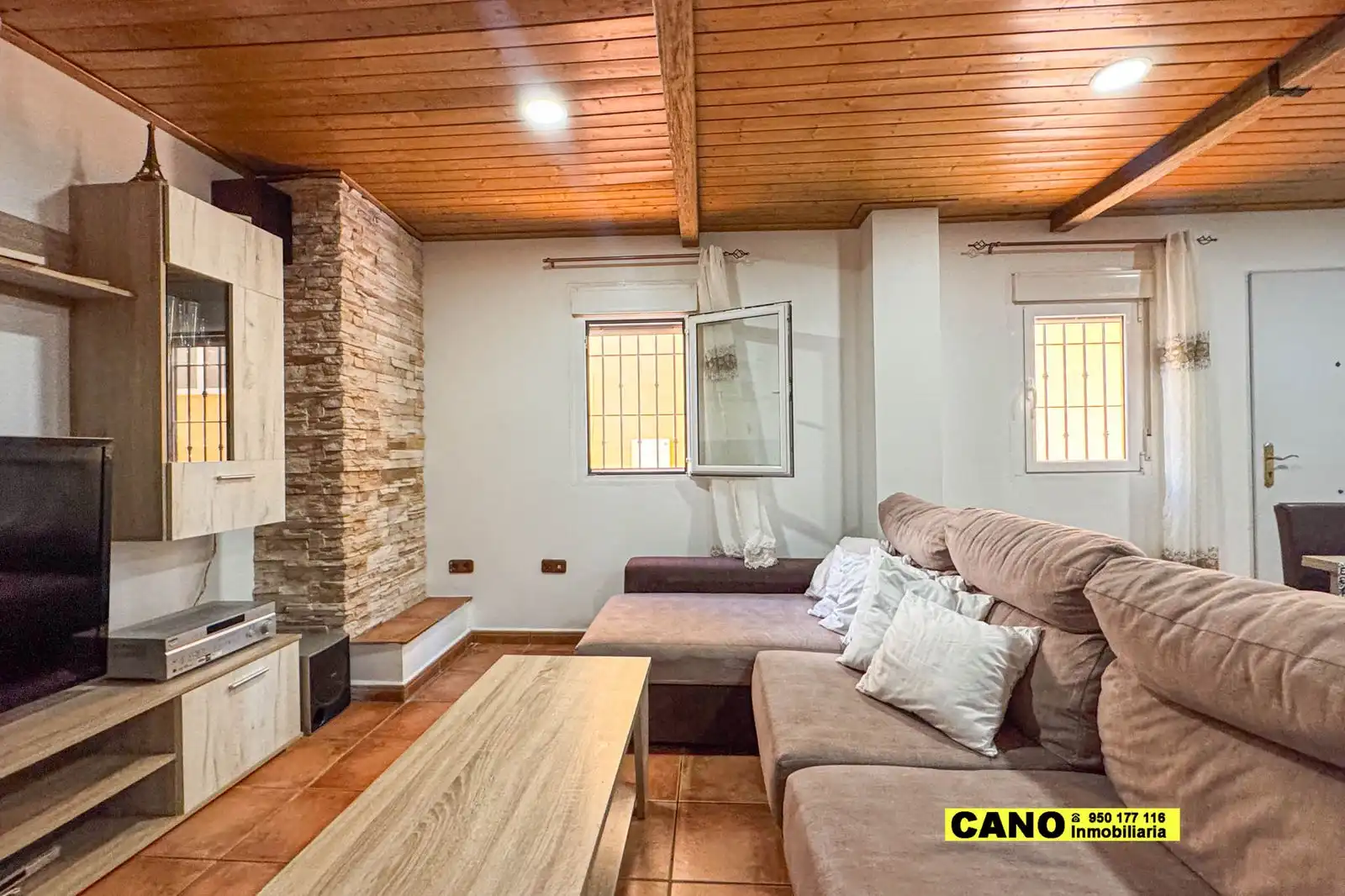 Sala de estar de Casa o chalet en venta en Vícar con Aire acondicionado, Calefacción y Terraza