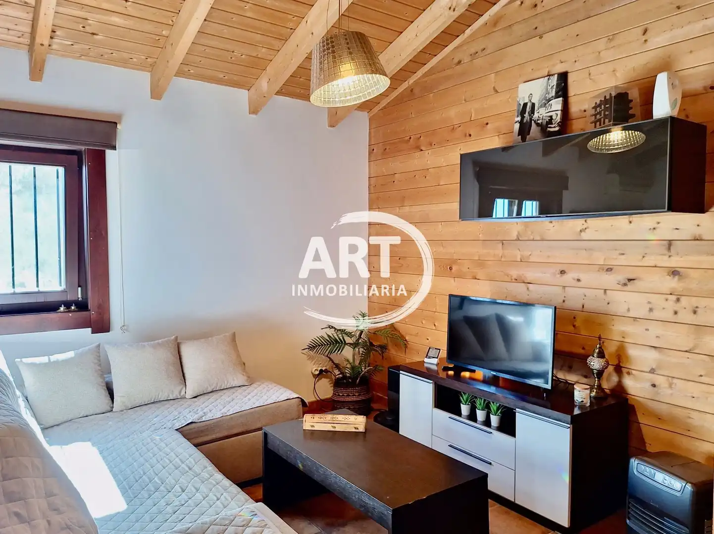Sala d'estar de Casa o xalet en venda en Bétera amb Aire condicionat, Jardí privat i Terrassa