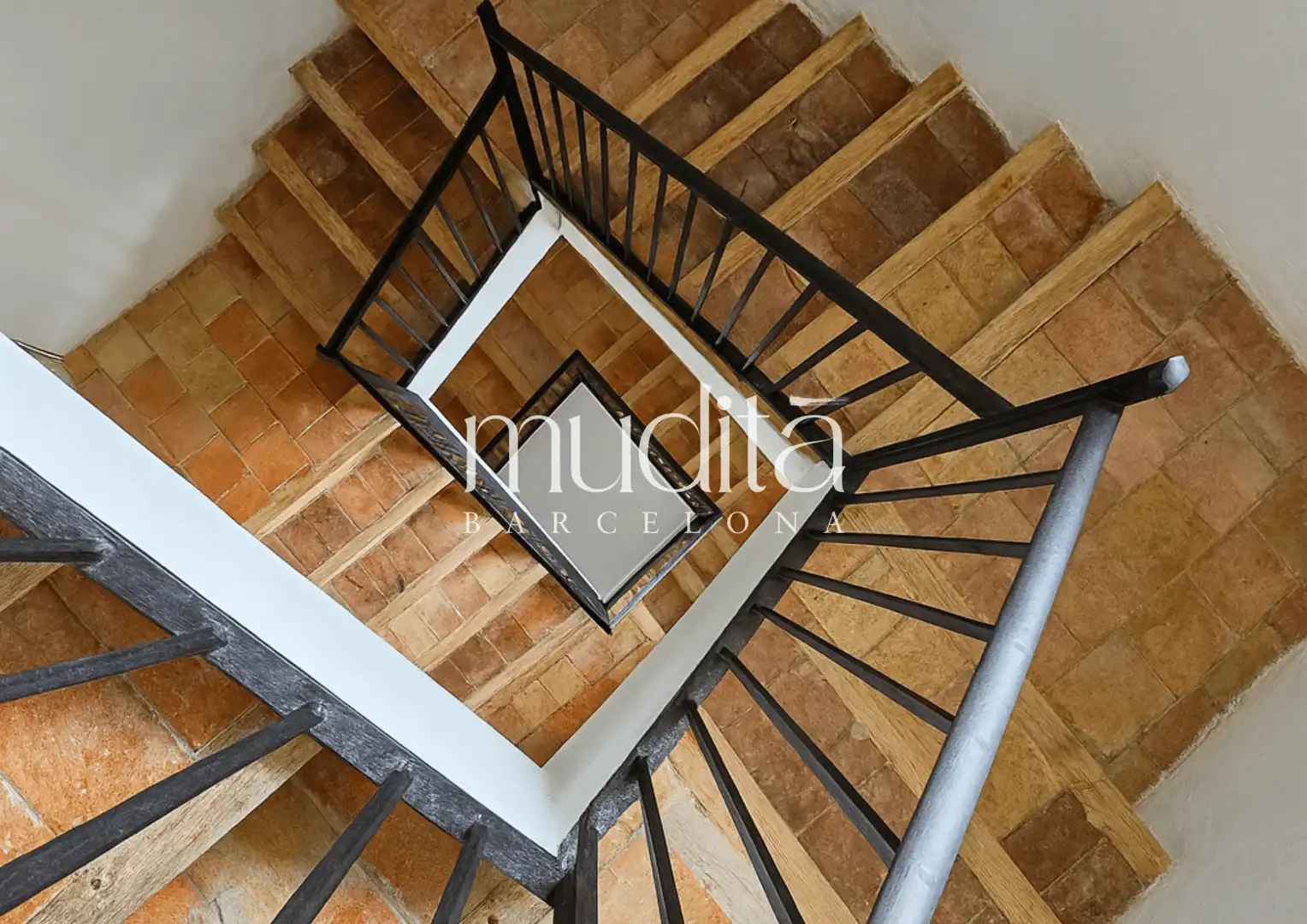 Apartament en venda en Sant Quirze de Besora amb Forn i Balcó