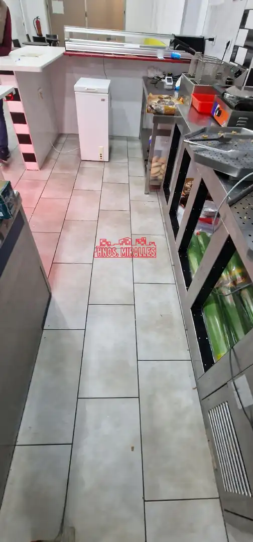 Local de alquiler en Carrús Este