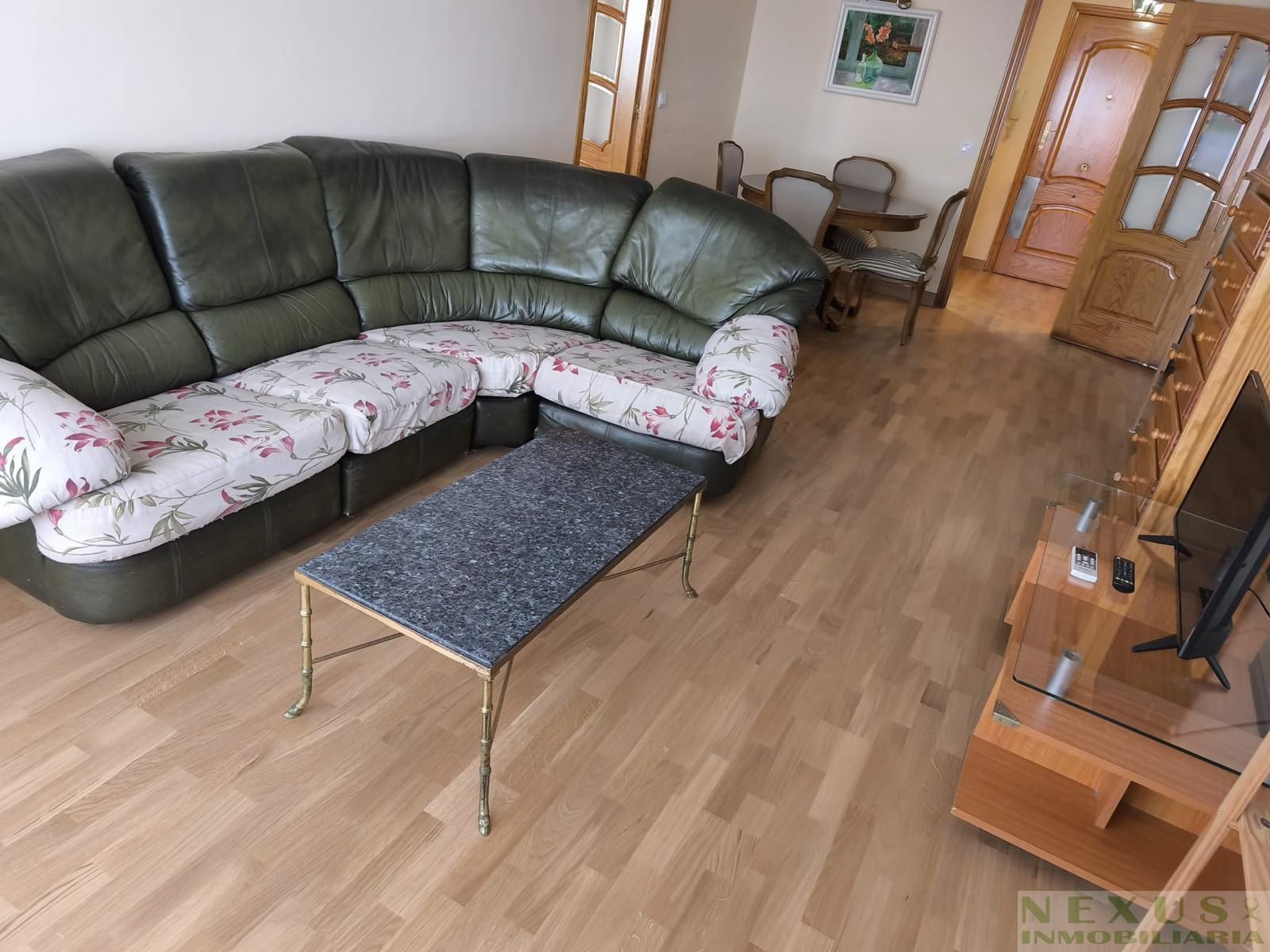 Flat to rent in Casco Antiguo