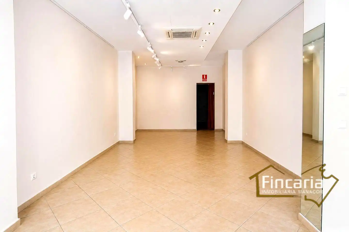 Local de alquiler en Manacor con Aire acondicionado