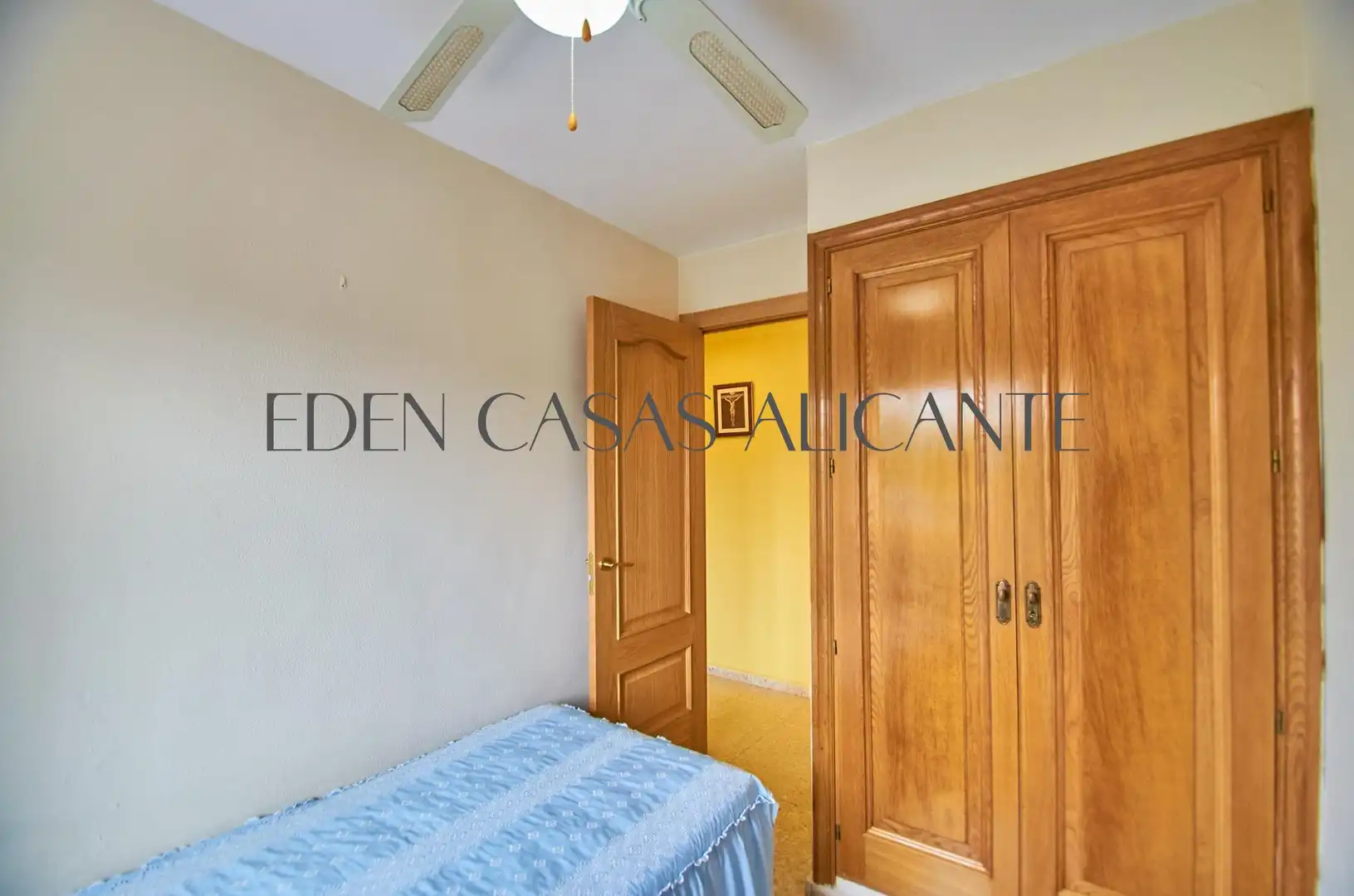 Habitación de Apartamento en venta en Alicante / Alacant con Terraza, Trastero y Amueblado