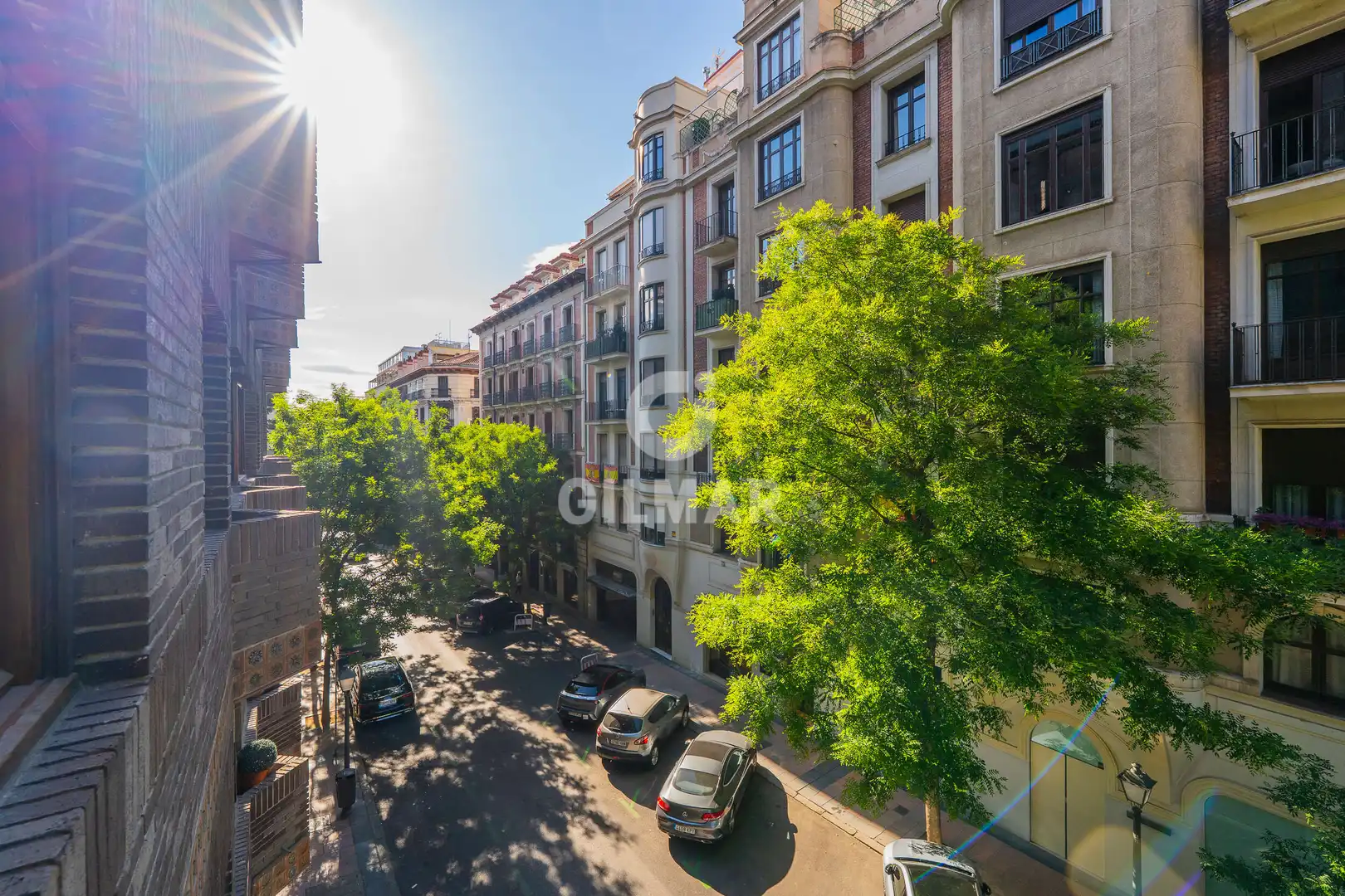 Vista exterior de Piso en venta en Madrid con Calefacción, Jardín privado y Piscina