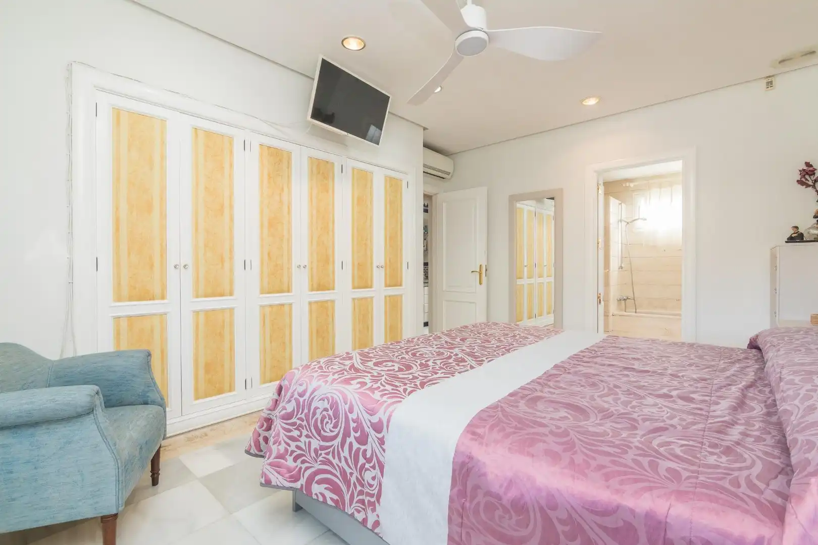 Habitación de Casa o chalet en venta en Elche / Elx con Aire acondicionado, Jardín privado y Terraza