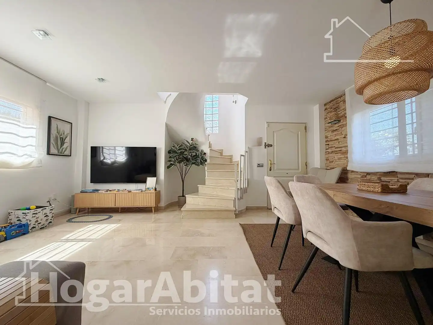 Living room of Houses for sale in Moncada  with Air Conditioner, Heating and Private garden