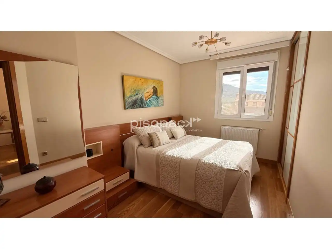 Habitación de Casa adosada en venta en Berrioplano / Berriobeiti con Calefacción, Jardín privado y Parquet