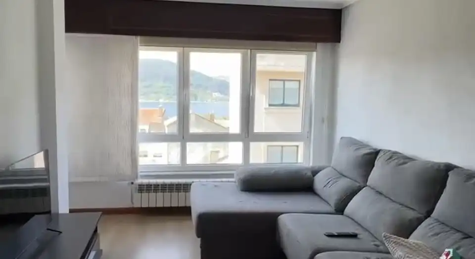 Living room of Flat for sale in Mugardos  with Heating, Terrace and Furnished