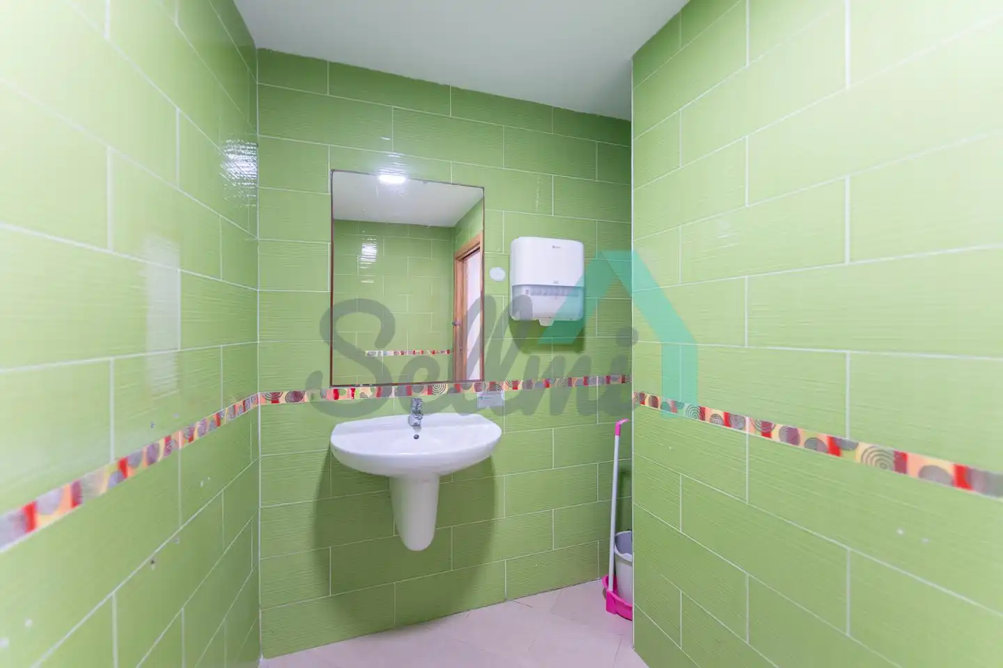 Bathroom of Houses for rent in Gijón   with Heating, Private garden and Terrace