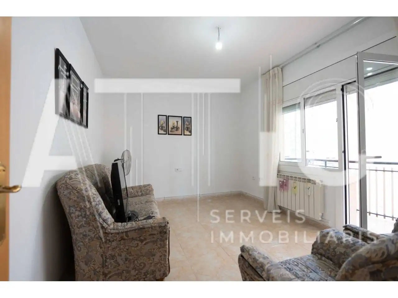 Habitación de Piso en venta en Sabadell con Calefacción y Balcón