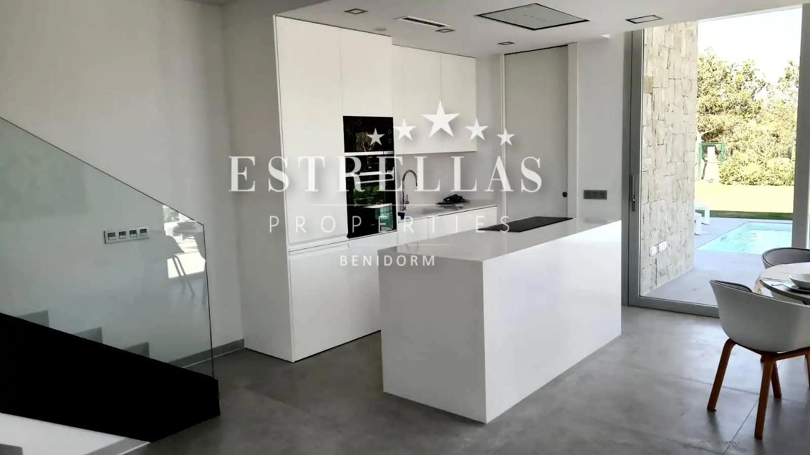 Villa mit Pool zum Verkauf in Golf Bahía, imagen 12
