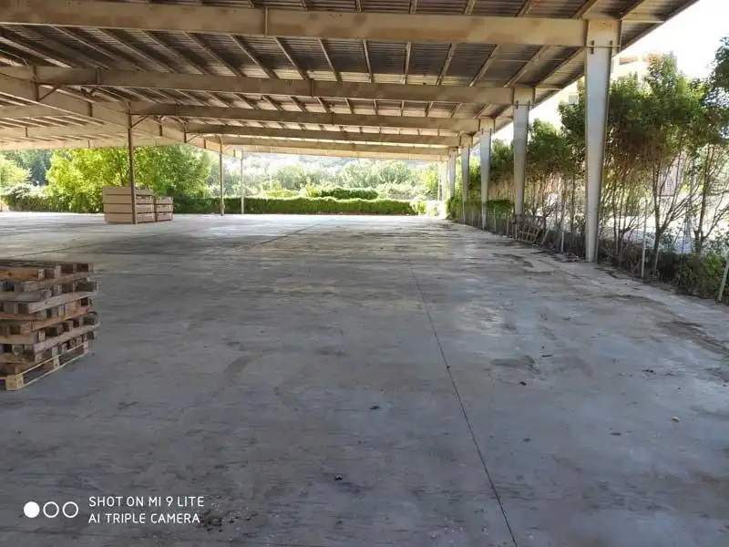 Parkplatz von Fabrikhallen zur Miete in Calatayud
