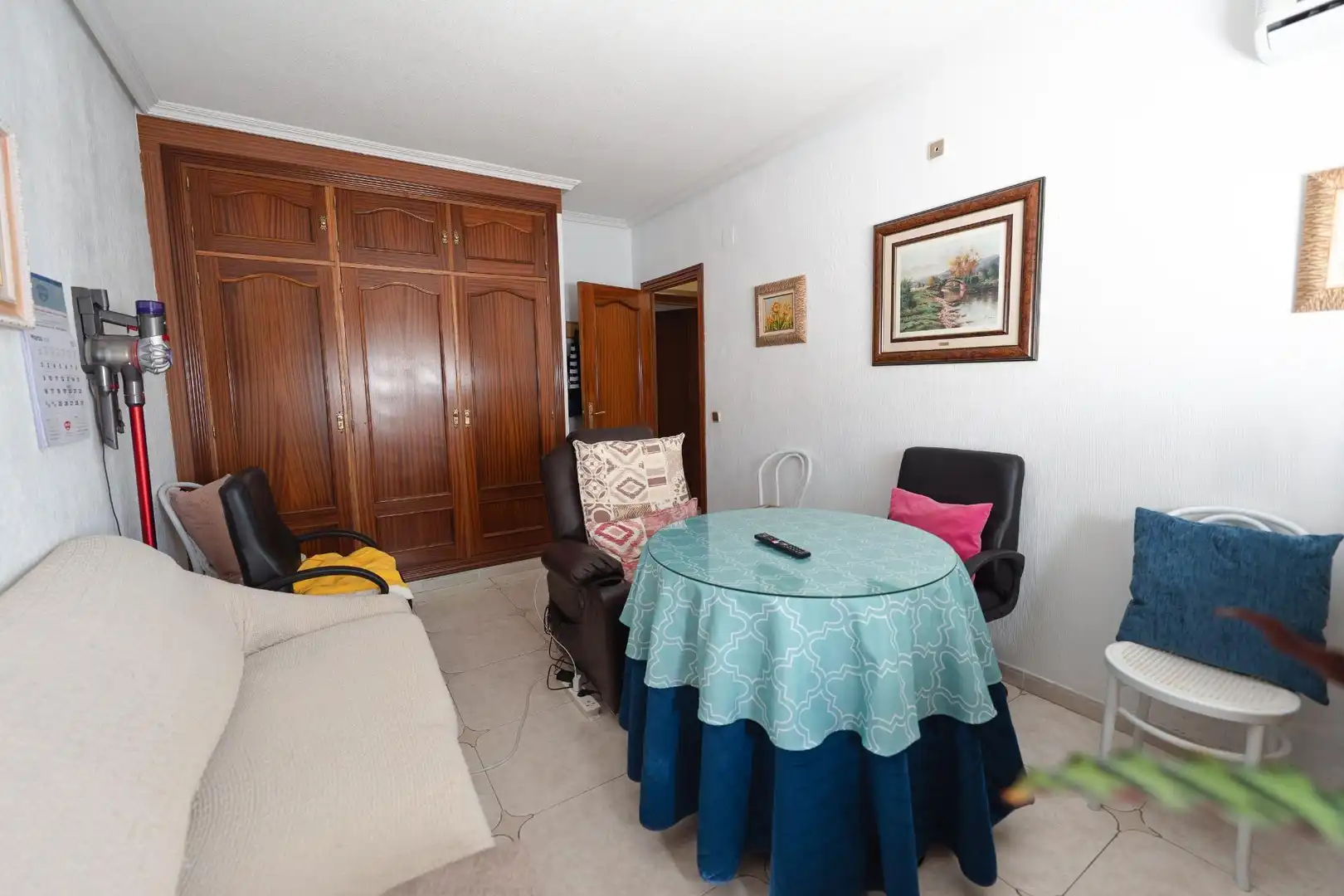 Dormitori de Finca rústica en venda en Carranque amb Aire condicionat, Calefacció i Jardí privat