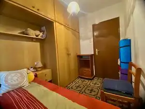 Bedroom of Flat for sale in Valencia  with Air Conditioner, Furnished and Oven