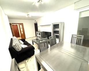 Living room of Flat to rent in Badajoz Capital  with Air Conditioner, Heating and Terrace