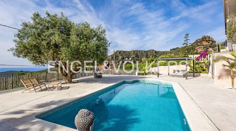 Foto 3 de Casa adosada en venda a Bruguers, Gavà