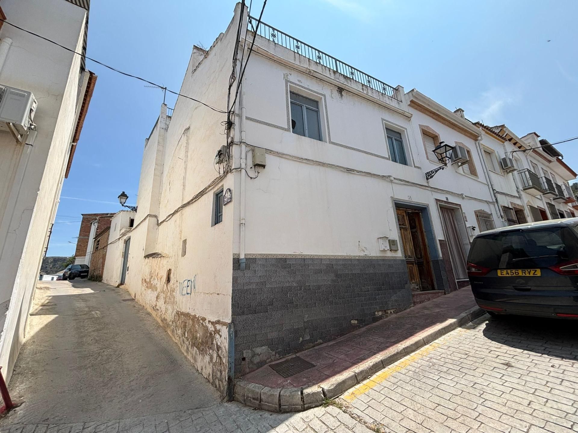 Vista exterior de Casa o xalet en venda en Cuevas de San Marcos amb Terrassa