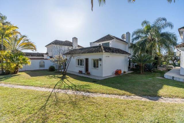 Casa-chalet en Venta en La Hacienda - Nueva Andalucía