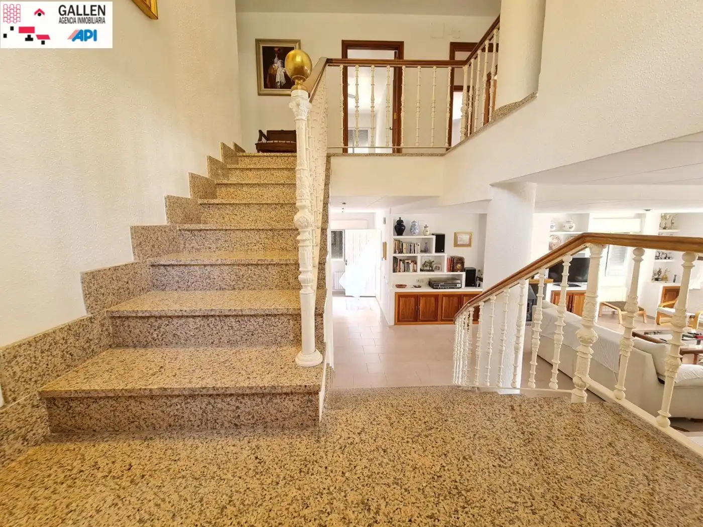 Casa o xalet en venda a Montornés - Las Palmas - El Refugio