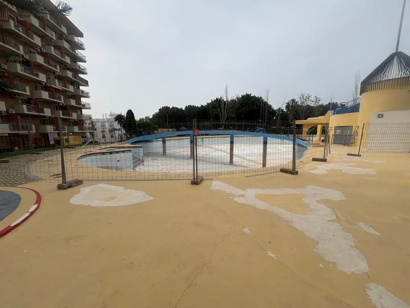 Vivienda con piscina en venta en Avenida Gamonal, imagen 19