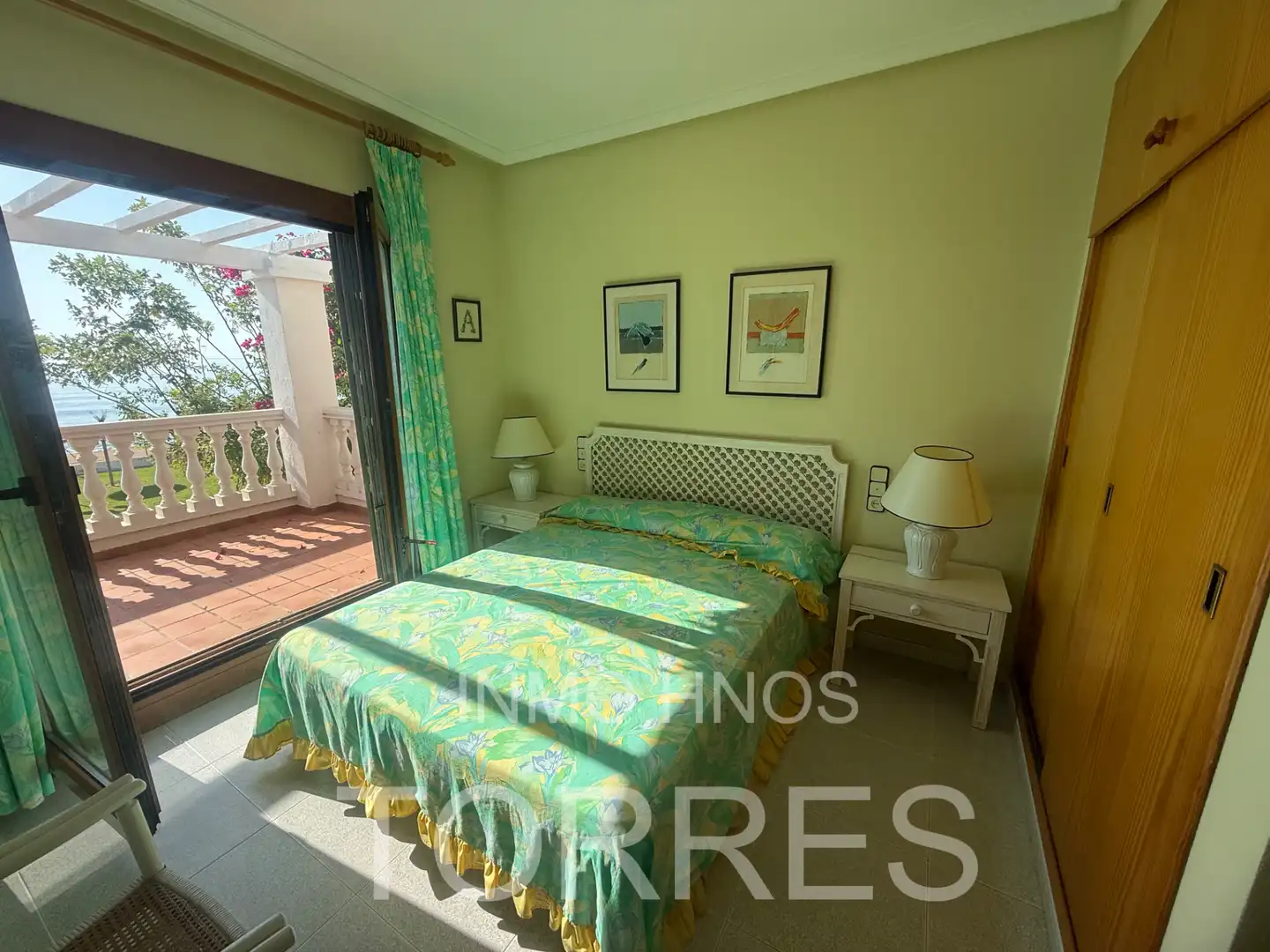 Habitación de Casa adosada en venta en Benicarló con Aire acondicionado, Jardín privado y Terraza