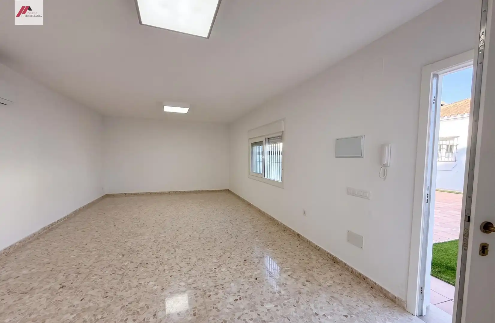 Casa o xalet en venda en El Puerto de Santa María amb Aire condicionat, Jardí privat i Moblat