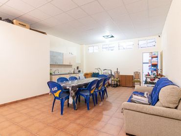 Local comercial en venda a Paseo de Sandua