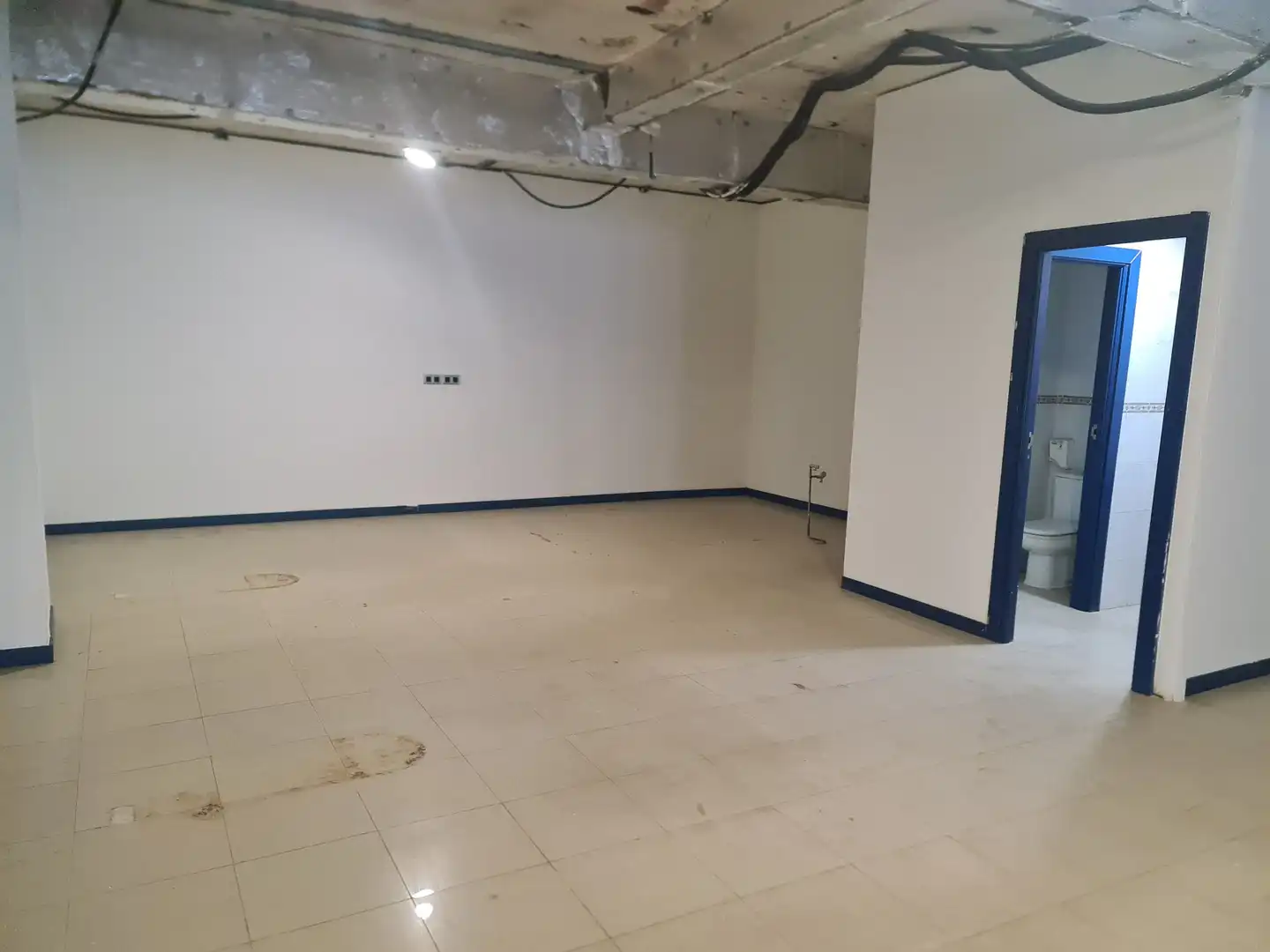 Business premises for sale in Centre, imagen 10