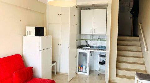 Foto 2 de Estudio de alquiler en Los Remedios, Sevilla Capital